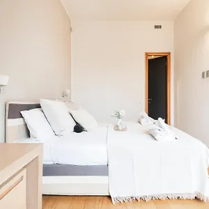  Apartment Wonderful Brera Flat Italy